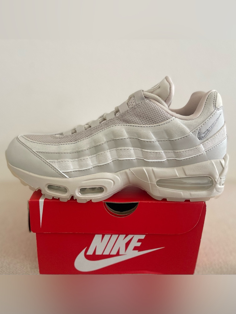 Nike Air Max 95 OG Big Bubble Soft Pearl IB6396-101 Women’s NEW